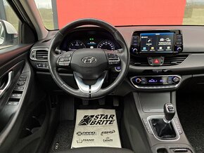 HYUNDAI i30 Kombi 1.6 CRDI Style FULL LED - 11