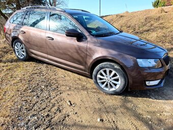 Škoda Octavia Combi 1.6 TDI 81 kw,110k,navigácia alu disky - 11