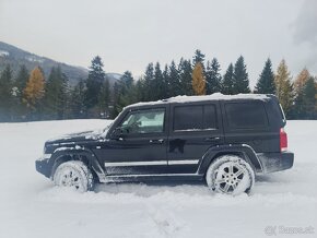 JEEP COMMANDER - 11