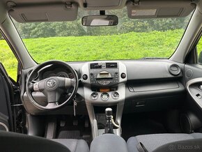 Predám Toyota RAV4 2.2 D4D 4x4 - 11