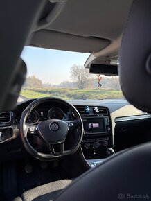 VW Golf 7 Variant 2.0 TDI - 11