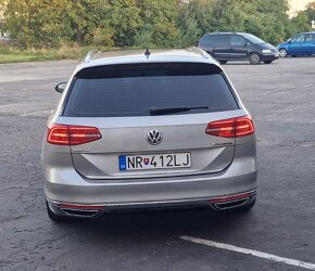 Volkswagen Passat Variant 2.0 TDI R-line - 11