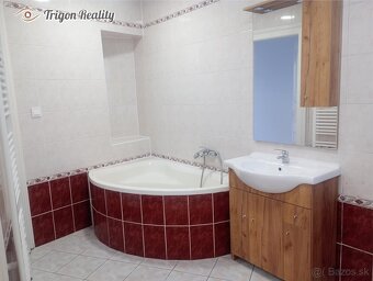 3 izbový byt / kancelária 105 m2 centrum - Komárno - 11