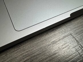 MacBook Pro 13” 2018 Touch Bar - 11