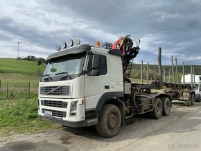 Predám lesovoz Volvo FM13  440 manuál 6x6 Euro 3 - 11