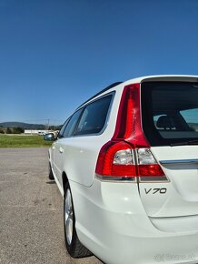 VOLVO V70 D4 2.0TDI 133KW 7 ST.AUT NOVÉ KÚPENÉ NA SK 2016 - 11