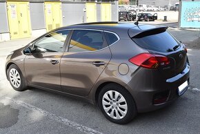 Kia Ceed 1,6 benzin 2015 - 99kw 6 rychlostná len 49 tisic km - 11