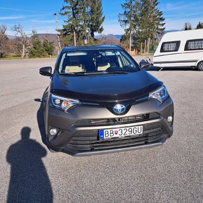 Predám RAV4 EXECUTIVE 4x4, hybrid + LPG, koža - 11