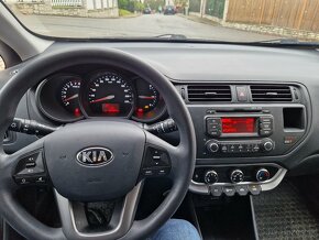 Kia rio - 11