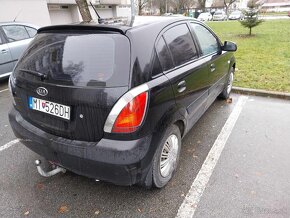 Kia RIO - 11