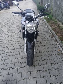 Yamaha FZ6 - 11