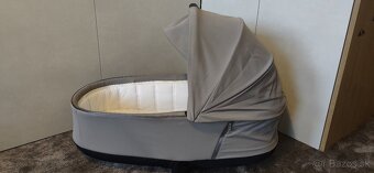 Cybex Priam Lux Carry Cot,farba Manhattan Grey - 11