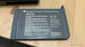 Apple Macintosh PowerBook 100 z roku 1991 - 11