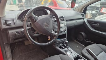 Mercedes A W169 150i 1,5i 70kw kód motora: 266920 - 11