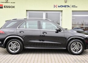 Mercedes-Benz GLE 300d 4M AMG PANO K360°VZDUCH 180 kw - 11