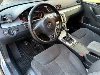 VOLKSWAGEN PASSAT VARIANT 2.0 TDI 103 kW CR NAVI - 11