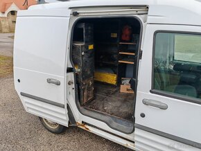 Ford Transit Connect - 11