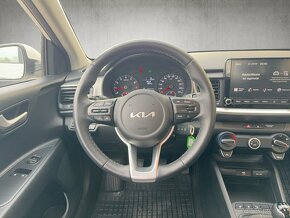 KIA STONIC 1,2 SILVER + Silver pack - 11