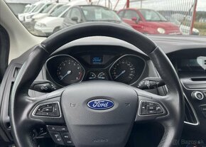 Ford Focus 1,6 16V DIGIKLIMA,VÝHŘEV OKNA benzín manuál 77 kw - 11