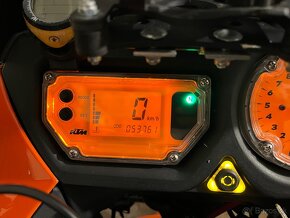 KTM 990 Adventure EFI - 11