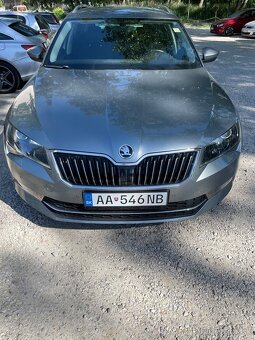 Škoda Superb Combi 2.0TDI.DSG - 11