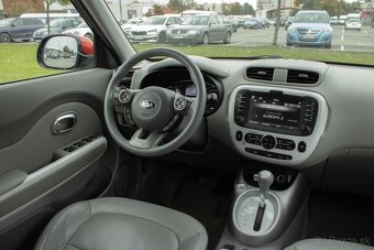 Kia Soul AC Platinum - 11