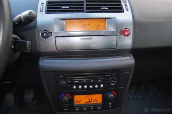 Citroen C4 1.6i 16V - 11