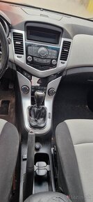 Chevrolet Cruze  1,6i 91kw - 11