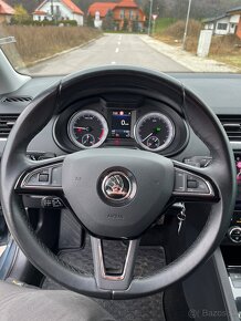 Škoda octavia combi 2.0tdi dsg STYLE - 11