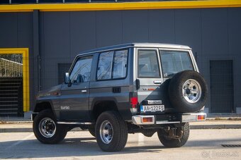 Toyota Land Cruiser - 11