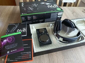 Profi súprava Astro A40 TR + MixAmp Pro TR zosilňovač - 11