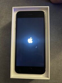 Iphone SE 2020 128gb White - 11