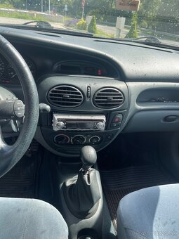 Renault Megane 1.4 e - 11