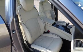 Hyundai Genesis 3.8 V6 4x4, Automat Elegance - 11