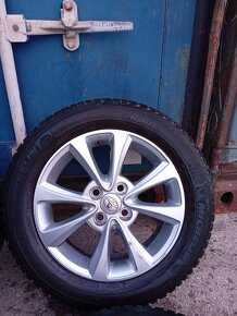 TOYOTA YARIS R15/ZIMNA SADA/TPMS - 11