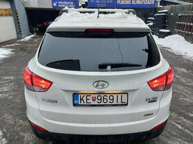 Predam Hyundai iX35 2.0 diesel 4x4 - 11