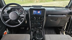 Jeep Wrangler Unlimited Rubicon 2.8 CRD (2008) - 11