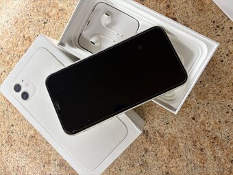 IPHONE 11 64 GB WHITE BEZ POŠKODENÍ - 11