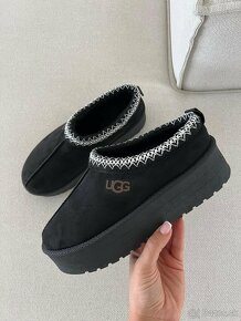 Ugg Tazz zimné jesenné šľapky - čižmy - topánky  čierne - 11