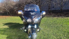 Honda Goldwing GL1800 deluxe - 11