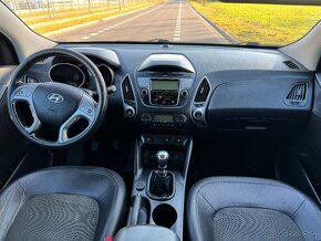 Hyundai ix35 4WD 2.0CRDI - 11