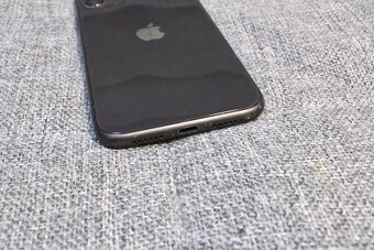 iPhone 11 64GB (plne funkčný) - 11