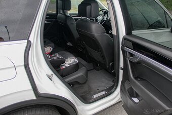 "Predané" Volkswagen Touareg 3.0 V6 TDI 286k 4Motion Tiptr - 11