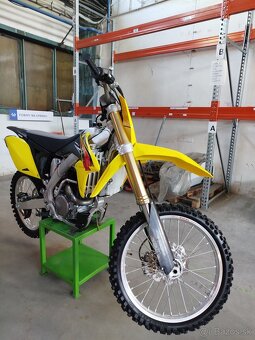 SUZUKI RMZ 250 ULOZENKA - 11