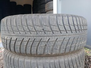 Celoročné pneu Bridgesone LM001 -215/60 r16 99H - 2ks- 6mm - 11