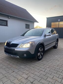 Škoda Octavia Scout 4x4 103kw CR - 11