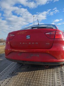 Rozpredam Seat Toledo 1.2Tsi 77kw CBZ 2014 - 11