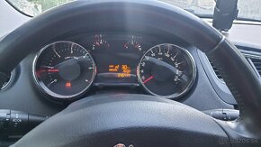 Peugeot 5008 1.6 hdi 7 - vymena za benzin mozna - 11