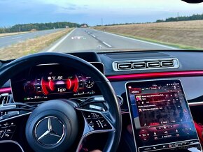 Mercedes S trieda 400 d 4MATIC A/T AMG - 11