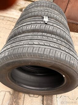 215/60R16 Yokohama letne - 11